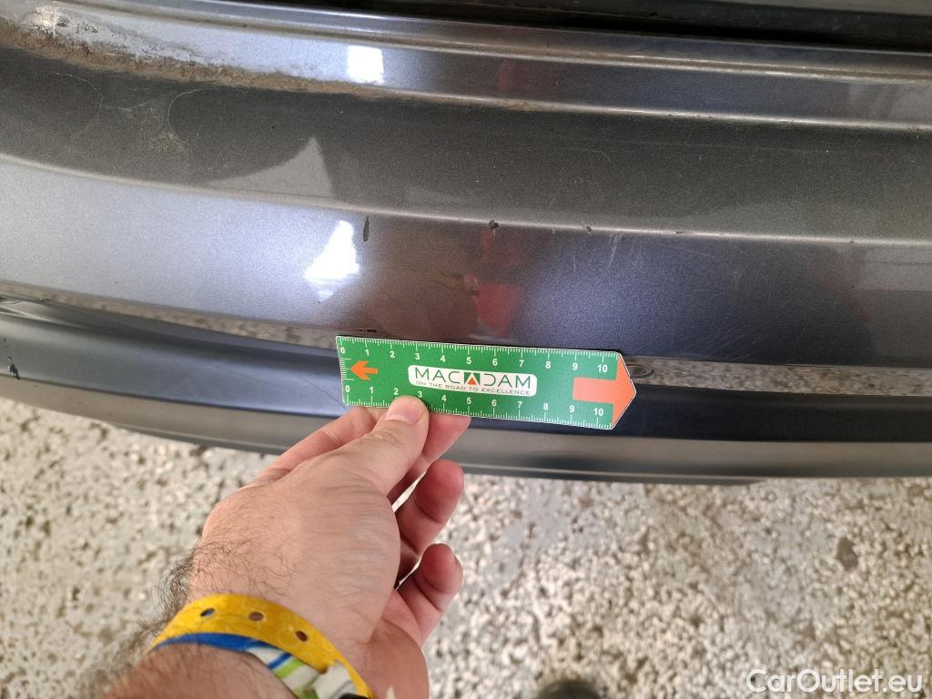  Nissan  Qashqai NISSAN  / 2017 / 5P / Crossover 1.5 DCI 115 DCT Business Edition #9