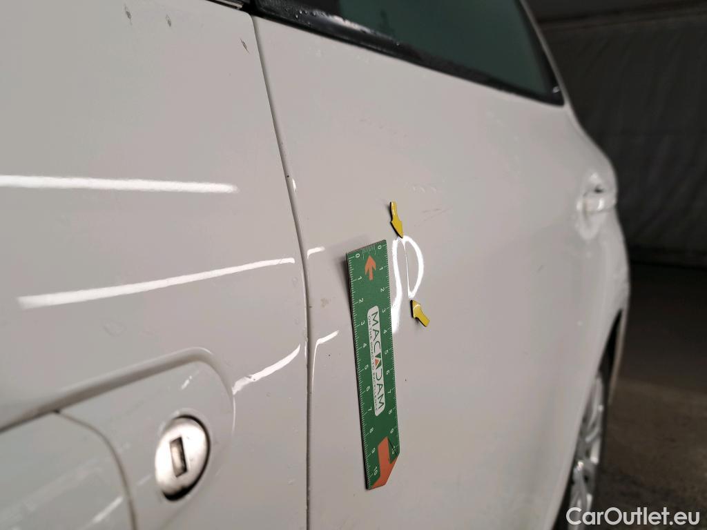  Peugeot  208  Active 1.6 HDi 75CV BVM5 E6 #36