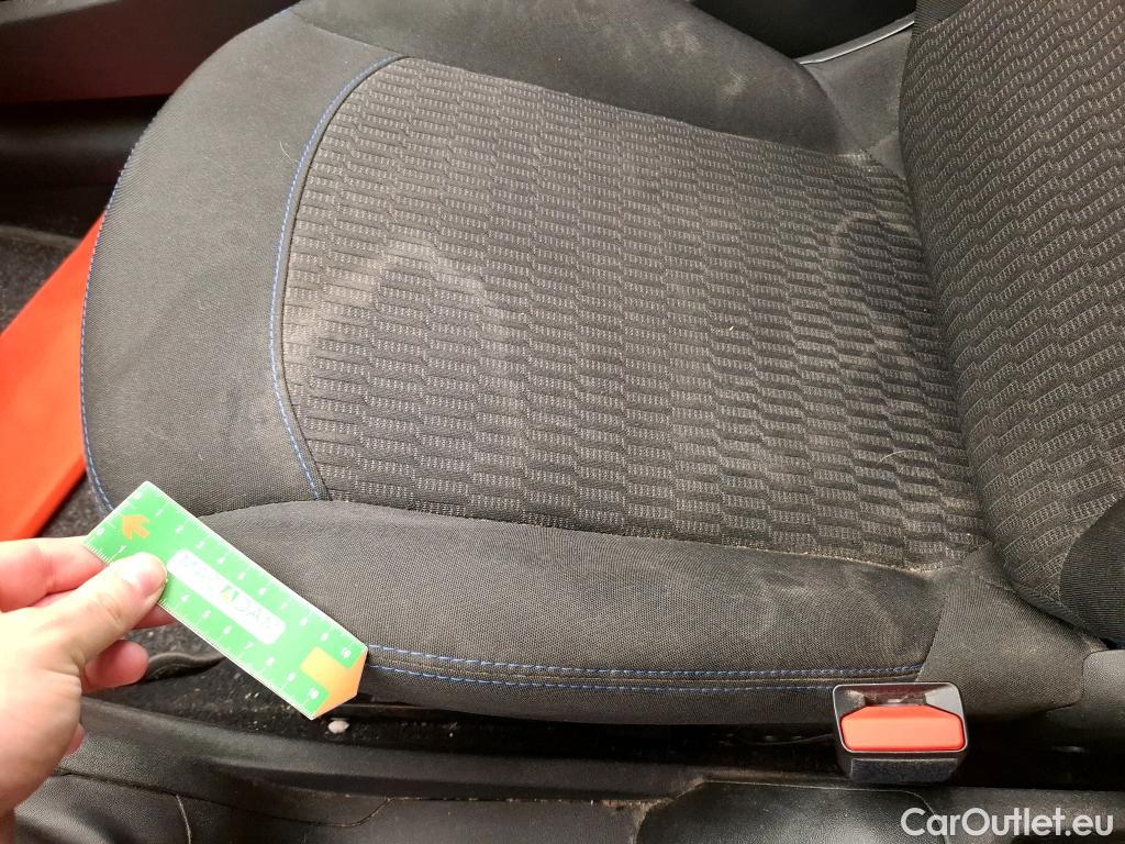  Peugeot  208  Signature 1.2 PureTech 80CV BVM5 E6dT #17