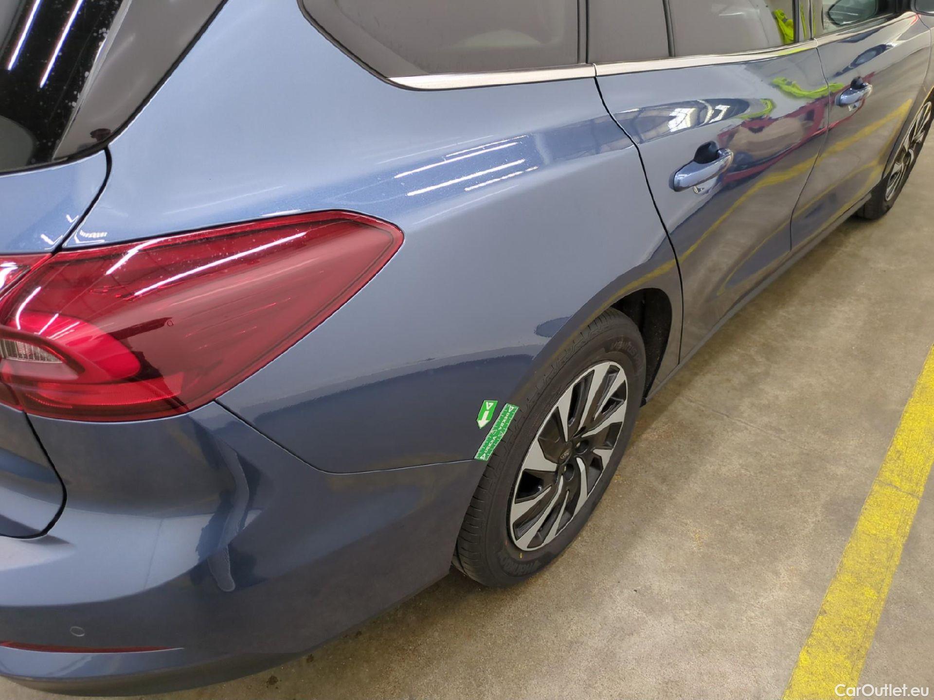  Ford  Focus FORD  SW / 2021 / 5P / Break 1.0 Flexi mHEV 125 Titani X Busin Pshift #4