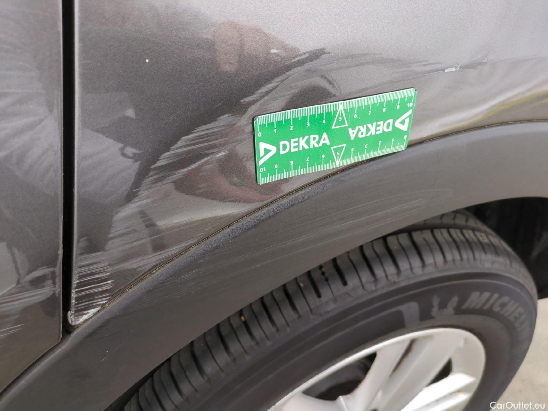  Opel   Grandland X OPEL 5p SUV 1.2 Turbo 130ch auto Edition iBusiness #87