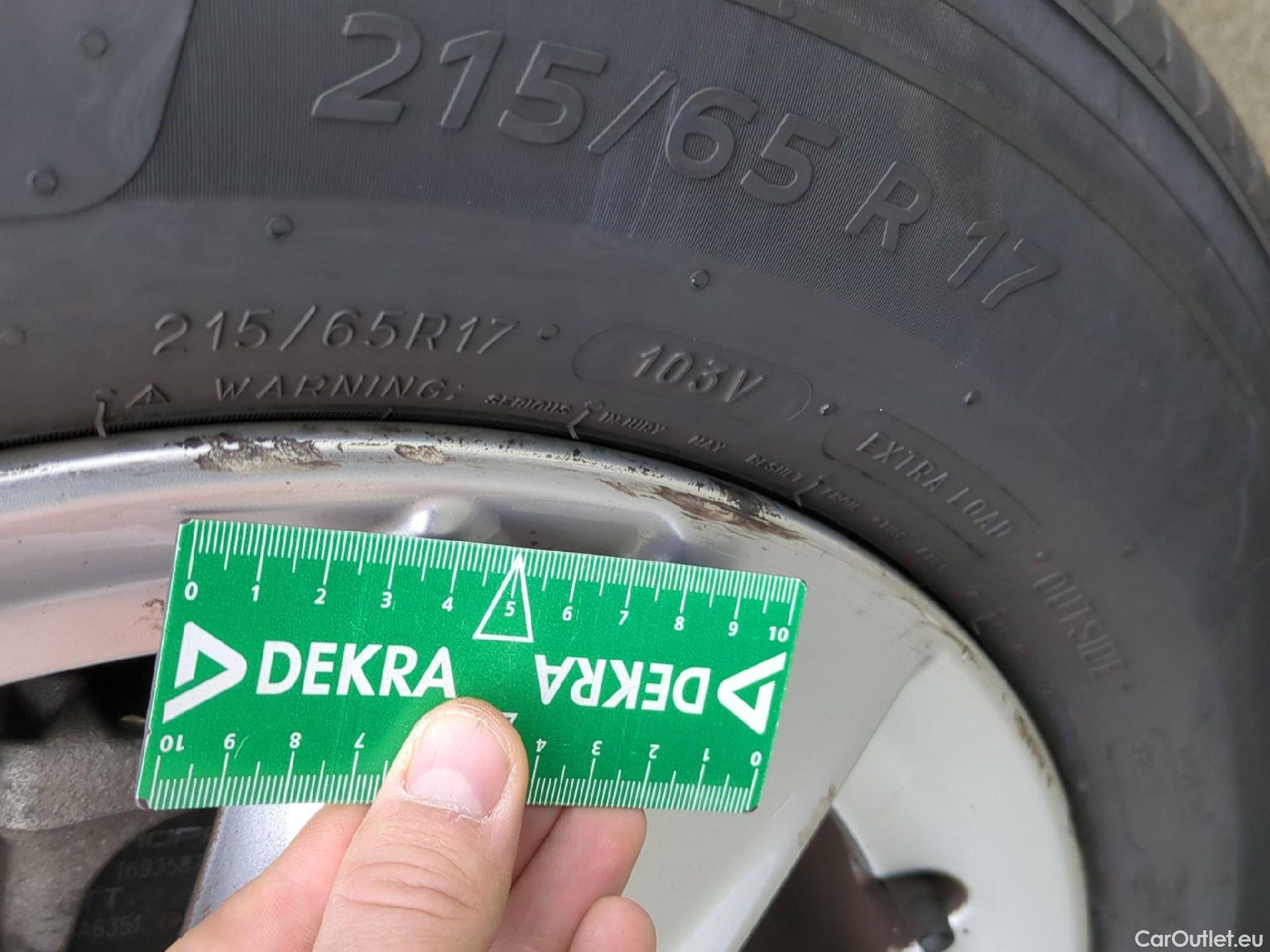  Opel   Grandland X OPEL 5p SUV 1.2 Turbo 130ch auto Edition iBusiness #24