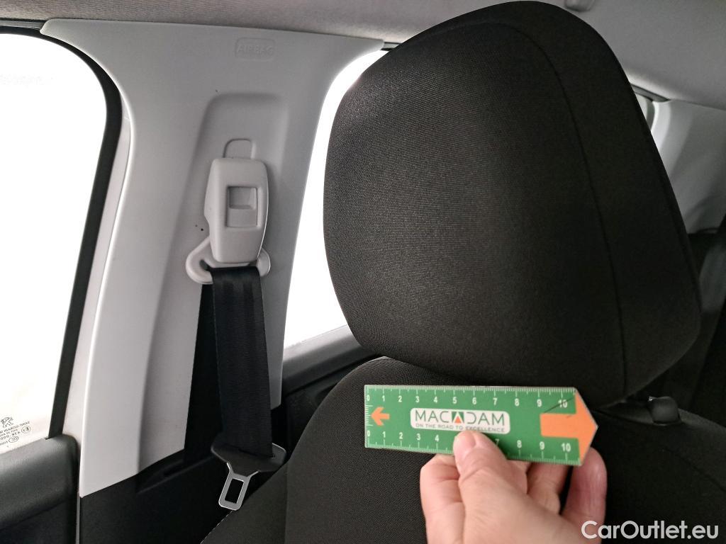  Peugeot  208  Active 1.6 HDi 75CV BVM5 E6 #41