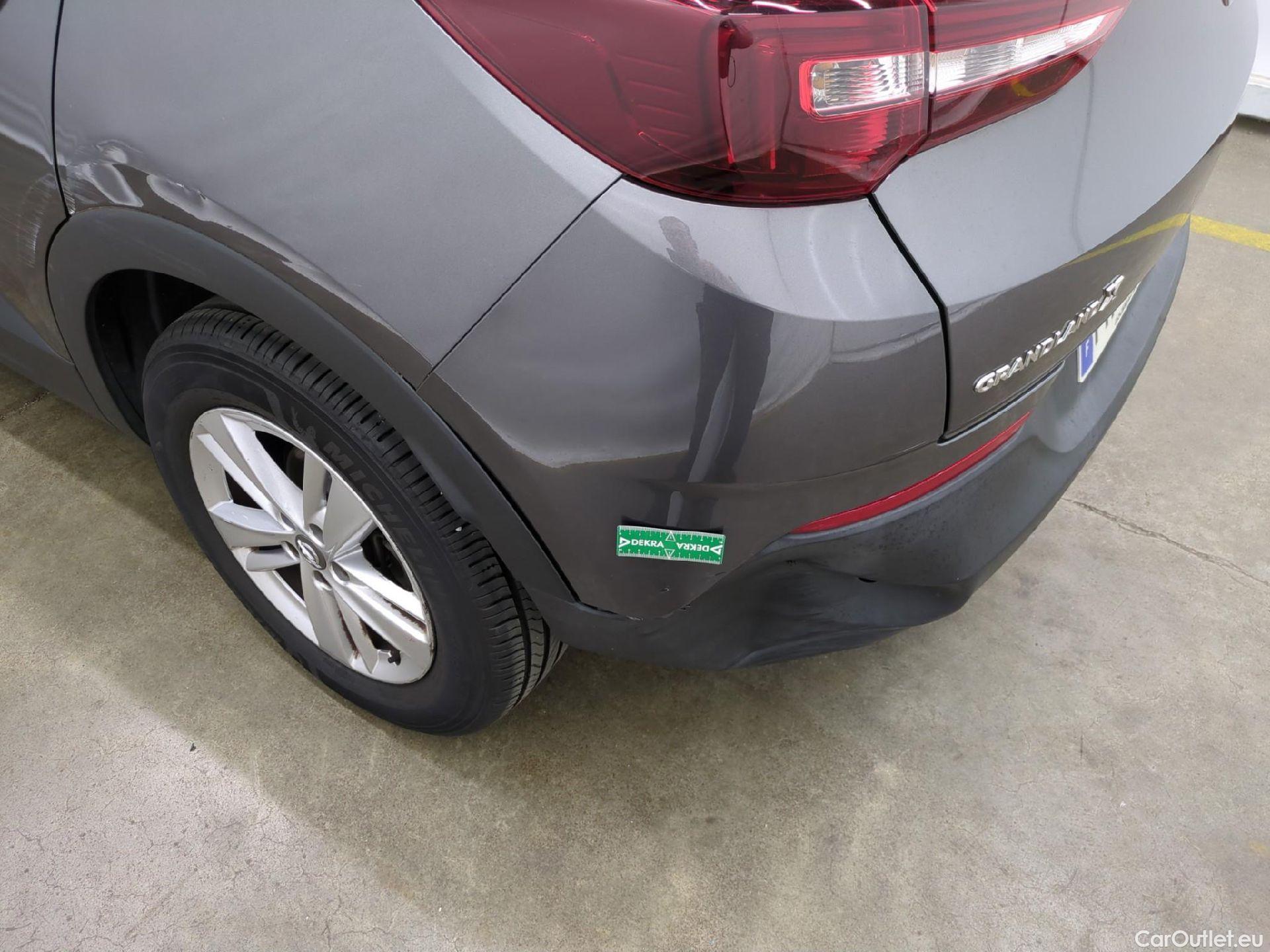  Opel   Grandland X OPEL 5p SUV 1.2 Turbo 130ch auto Edition iBusiness #90