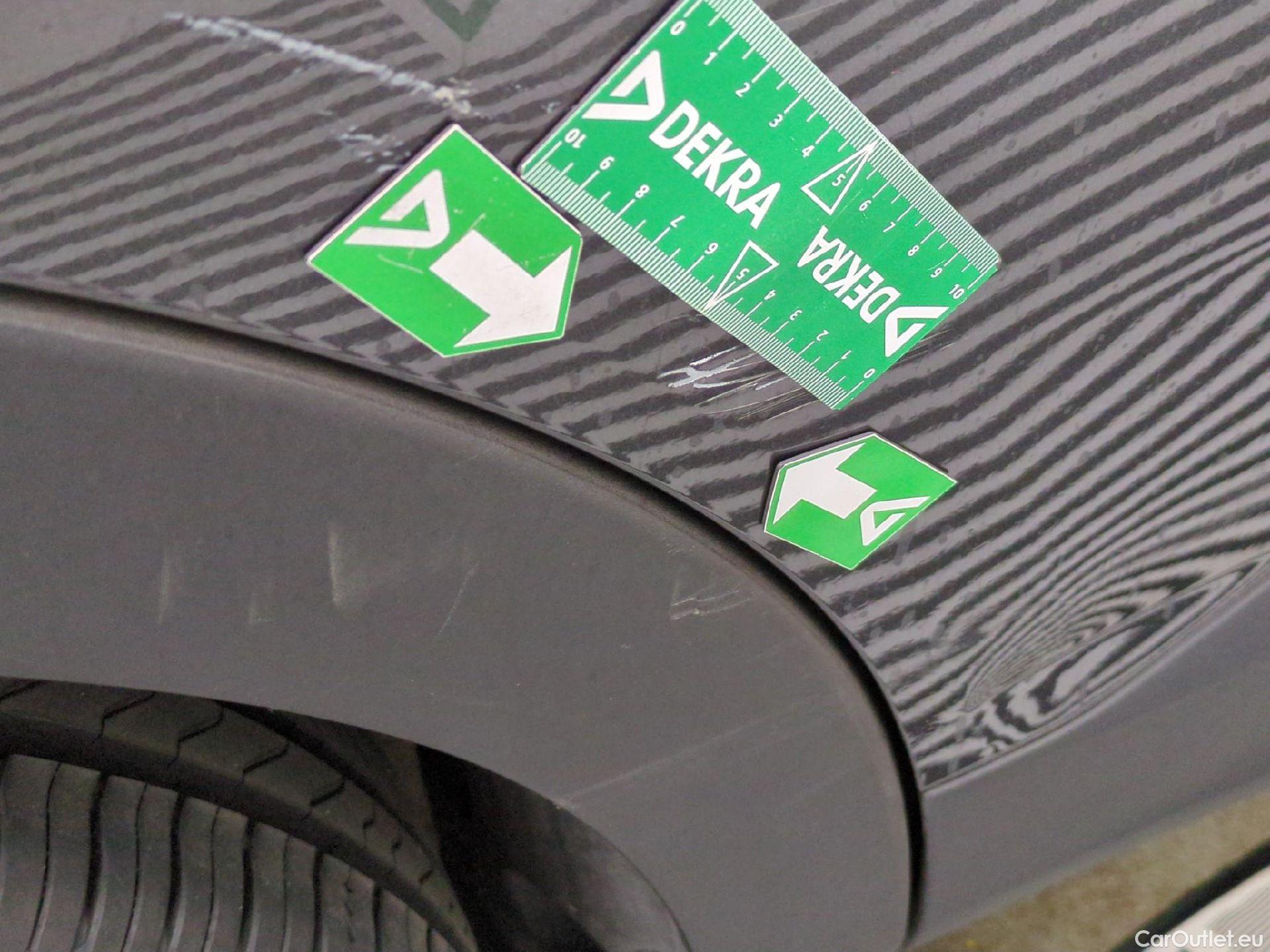  Opel   Grandland X OPEL 5p SUV 1.2 Turbo 130ch auto Edition iBusiness #42