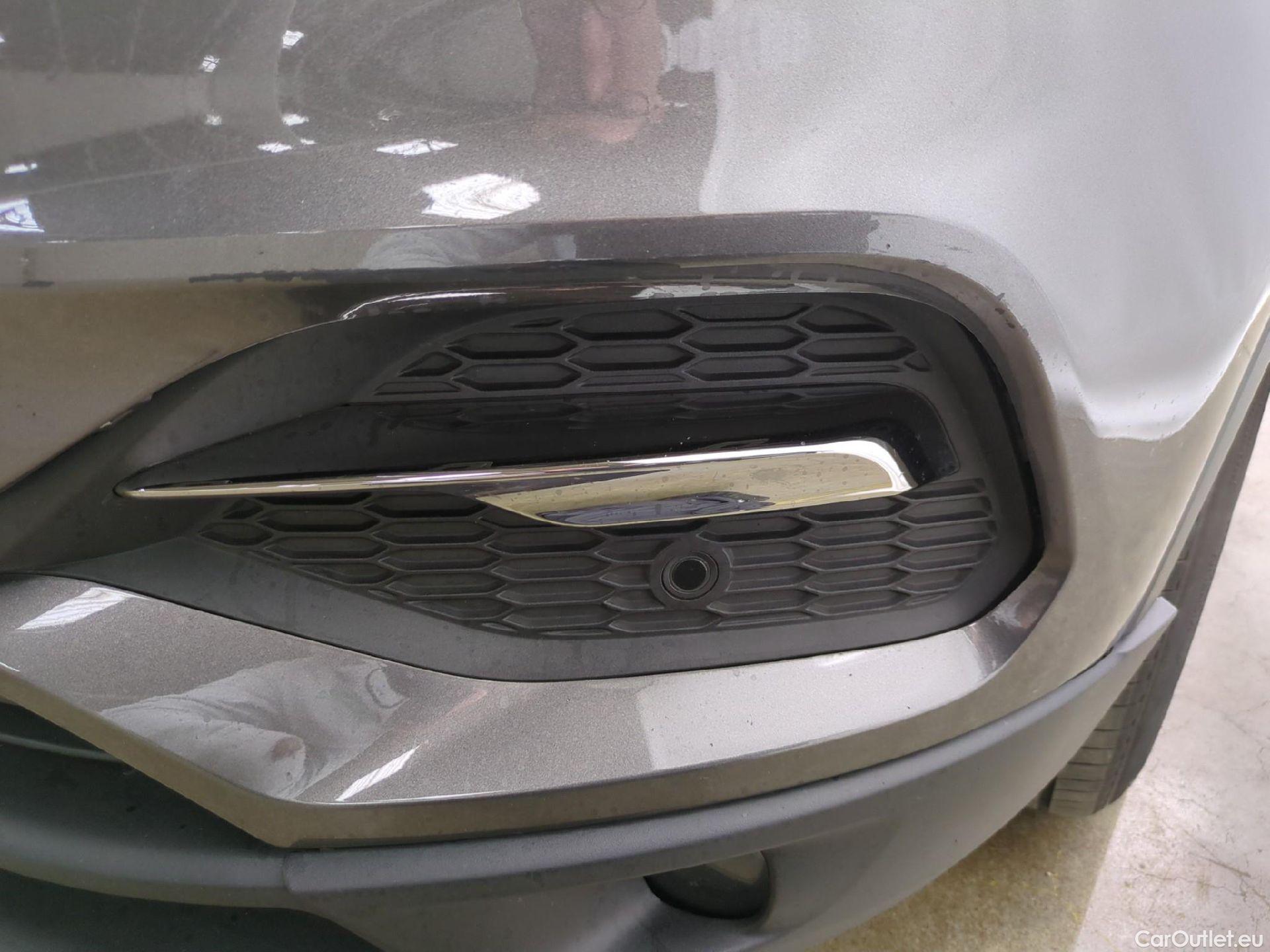  Opel   Grandland X OPEL 5p SUV 1.2 Turbo 130ch auto Edition iBusiness #102