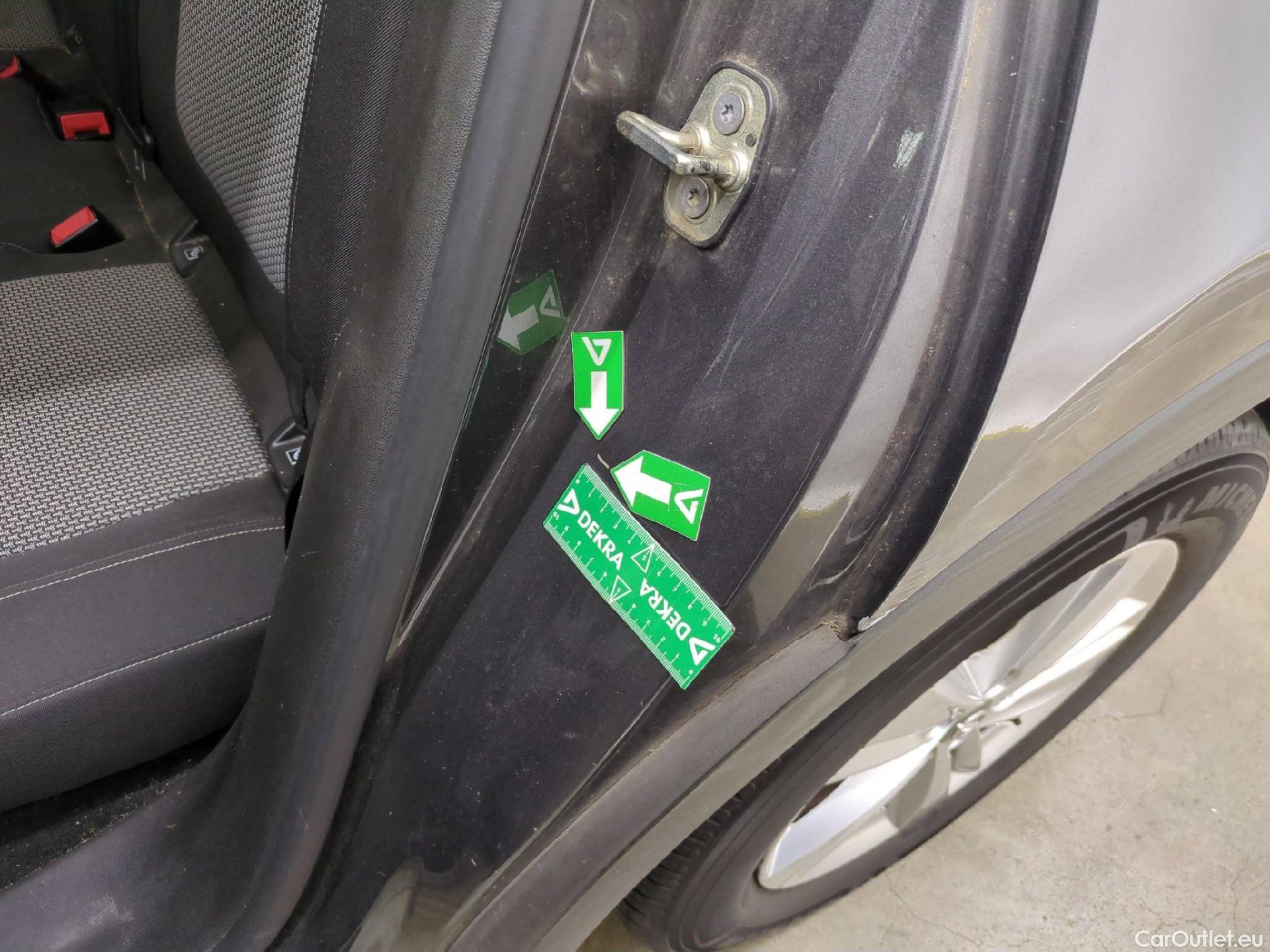  Opel   Grandland X OPEL 5p SUV 1.2 Turbo 130ch auto Edition iBusiness #4