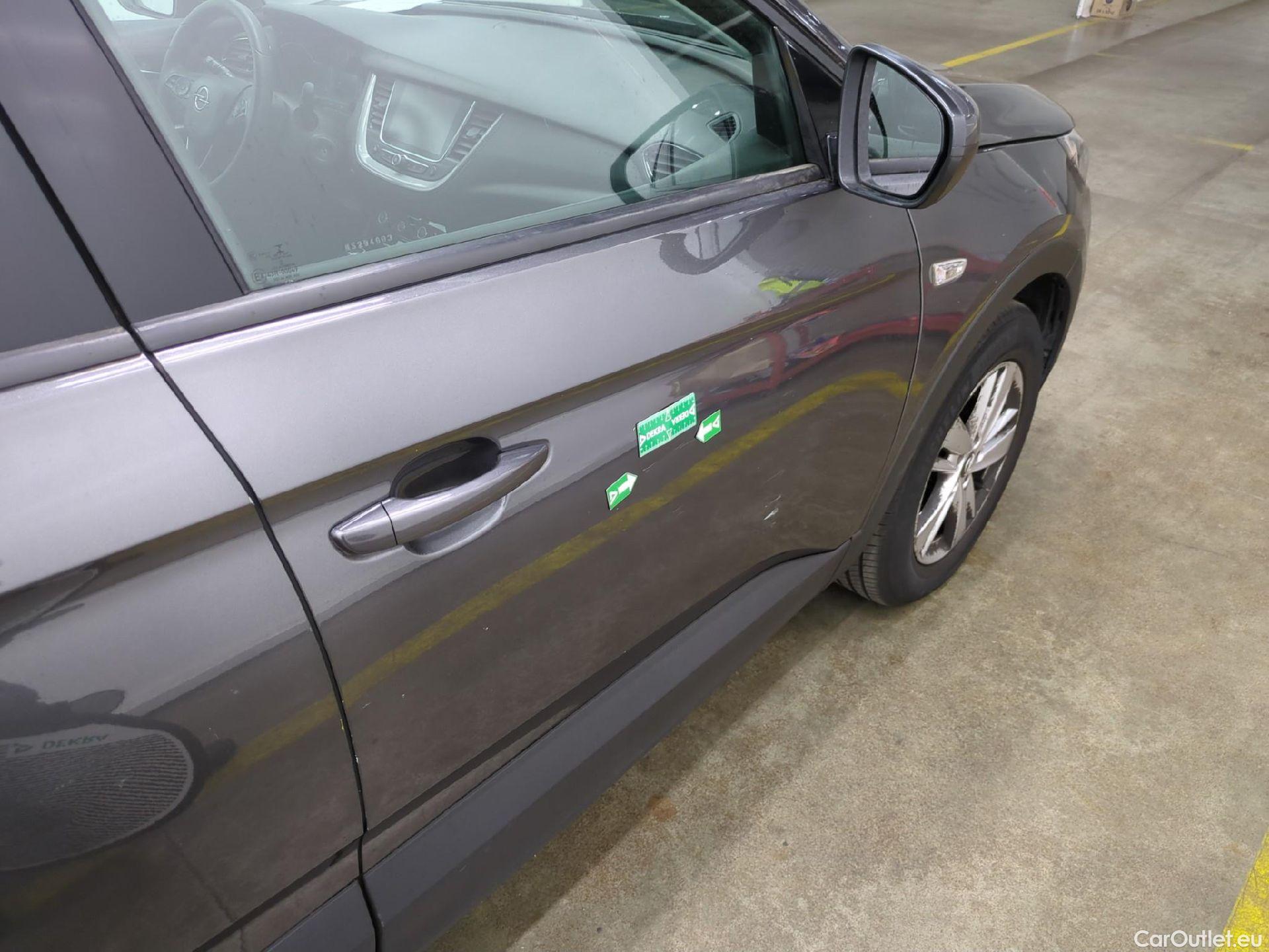  Opel   Grandland X OPEL 5p SUV 1.2 Turbo 130ch auto Edition iBusiness #59