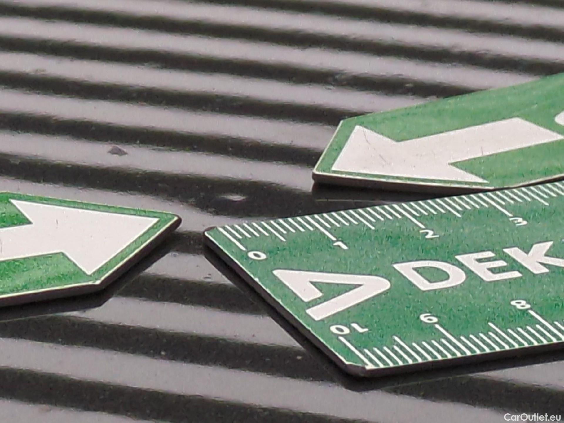  Opel   Grandland X OPEL 5p SUV 1.2 Turbo 130ch auto Edition iBusiness #54