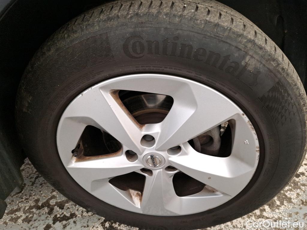  Nissan  Qashqai NISSAN  / 2017 / 5P / Crossover 1.5 DCI 115 DCT Business Edition #3