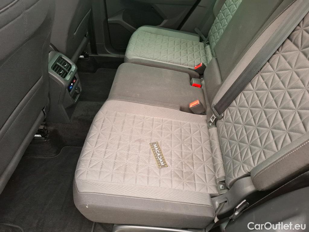  Volkswagen  Tiguan VOLKSWAGEN  / 2020 / 5P / SUV 1.4 eHybrid 245 DSG6 Life Business #58