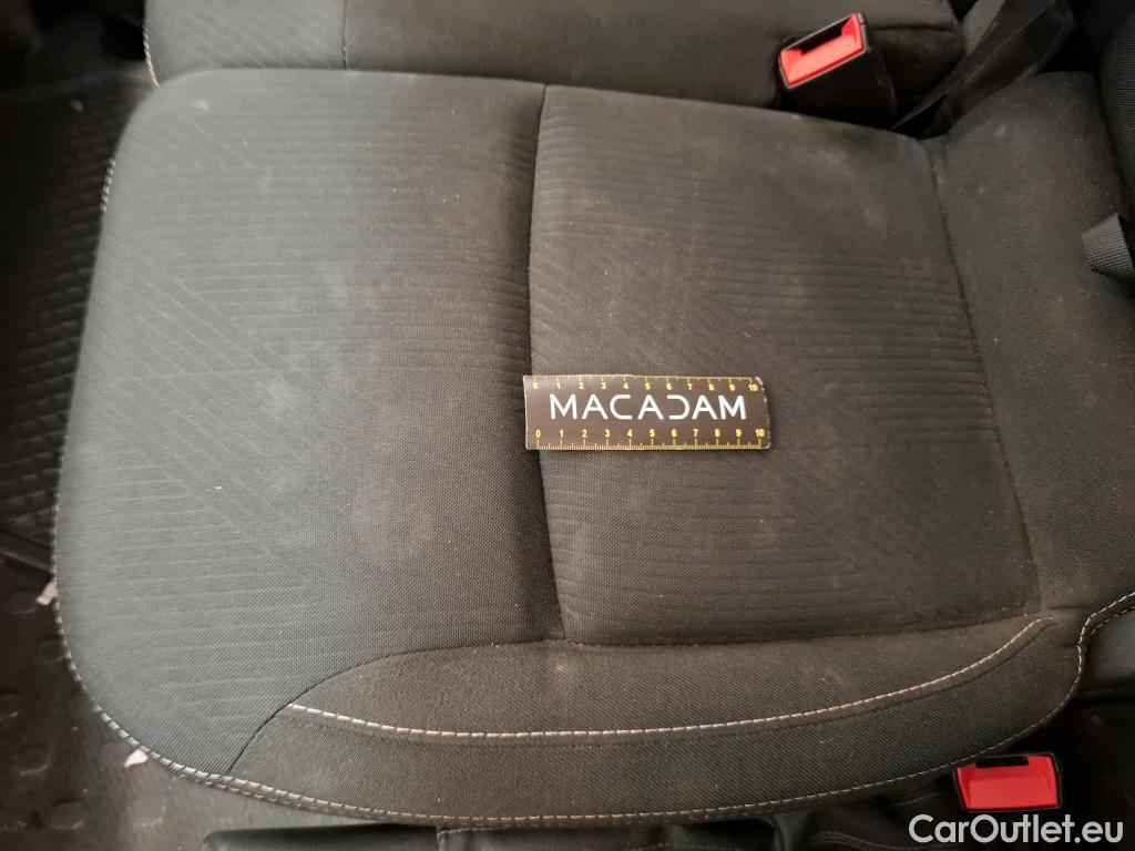  Renault  Trafic RENAULT  / 2019 / 4P / Fourgon tole NV FG GCF L1H1 1200 Energy dCi 145 #41