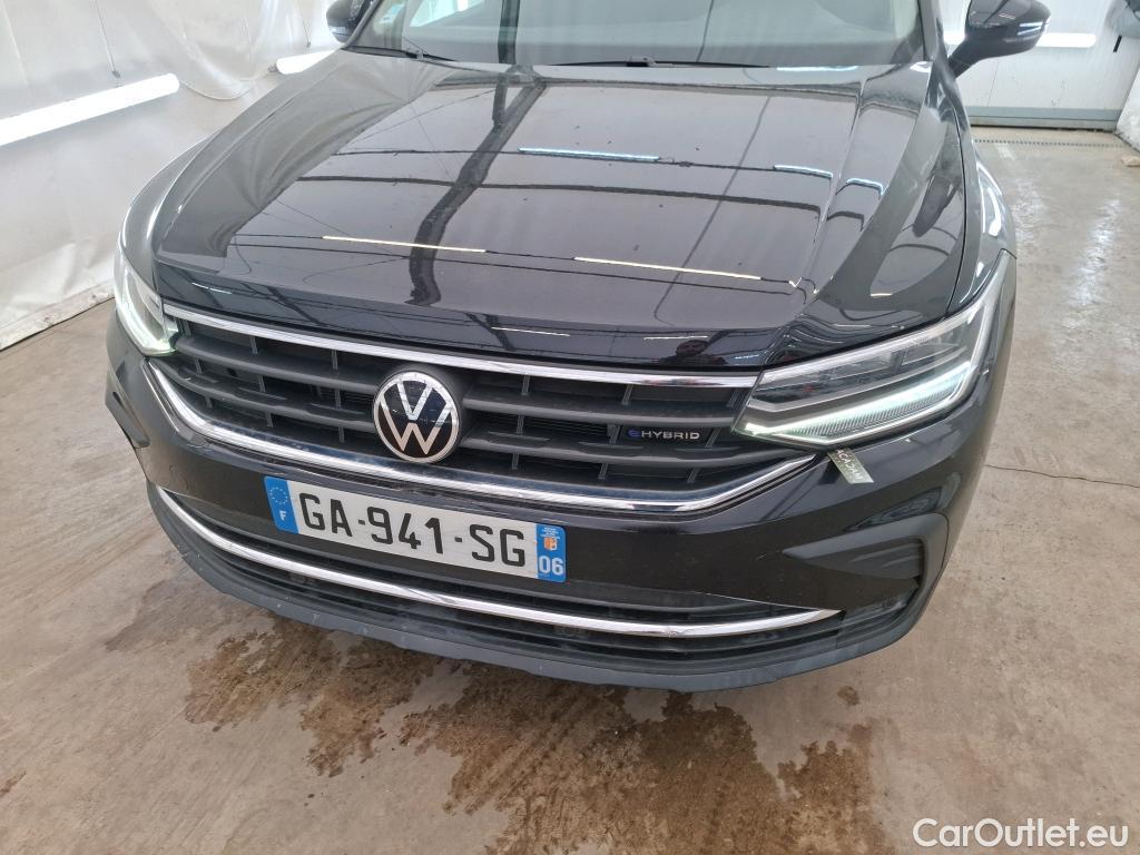  Volkswagen  Tiguan VOLKSWAGEN  / 2020 / 5P / SUV 1.4 eHybrid 245 DSG6 Life Business #20