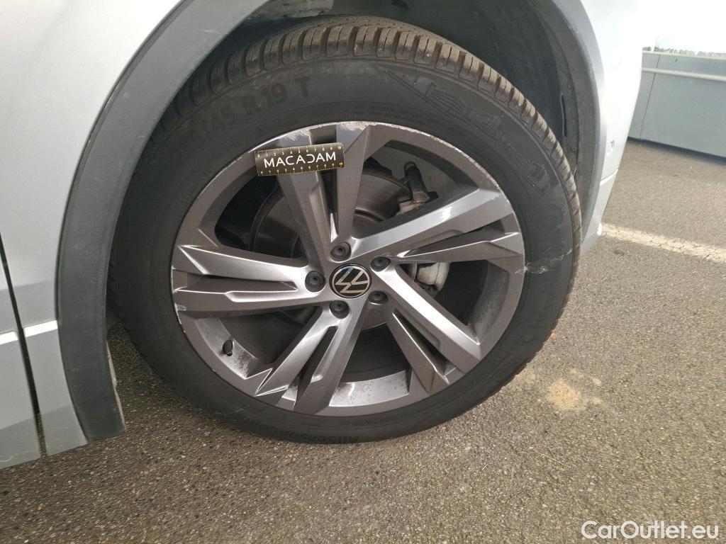  Volkswagen  Tiguan VOLKSWAGEN  / 2020 / 5P / SUV 2.0 TDI 150 DSG7 R-Line #1