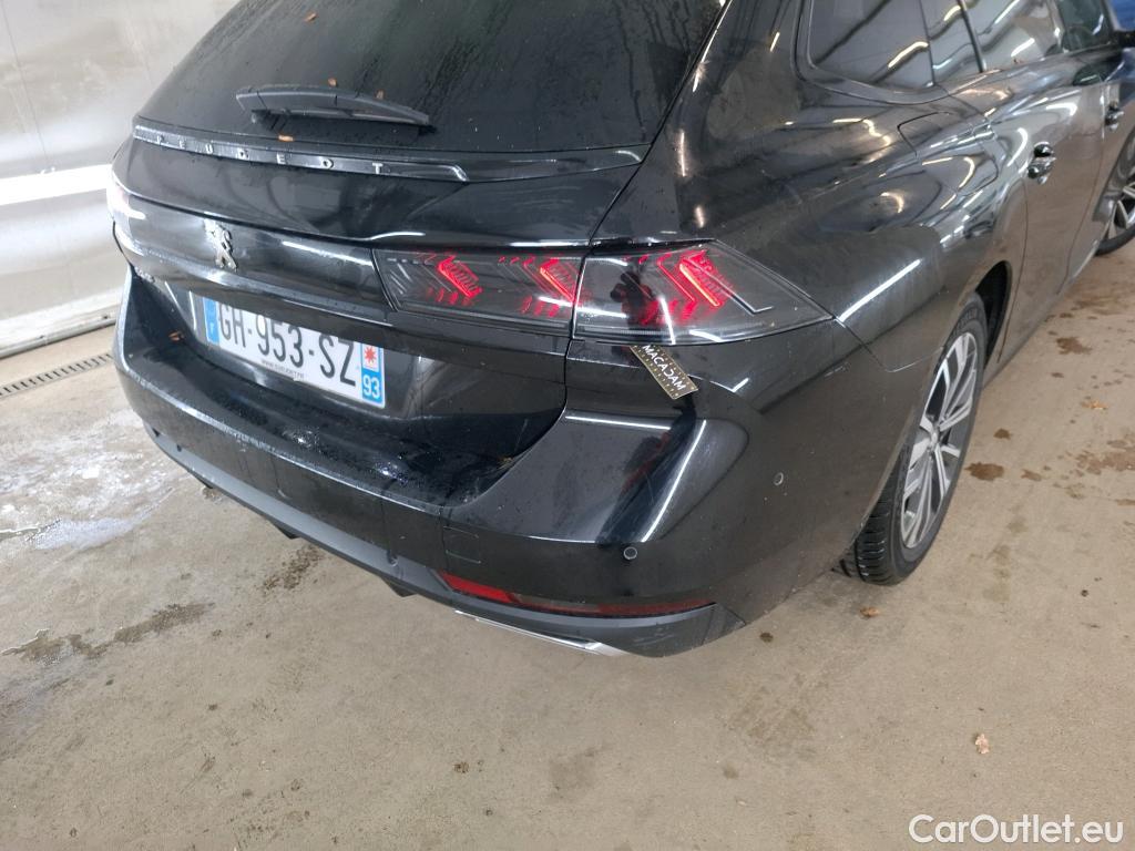  Peugeot  508 PEUGEOT  SW / 2018 / 5P / Break PureTech 130 S&S EAT8 Allure Pack #9