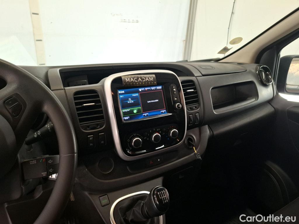  Renault  Trafic RENAULT  / 2019 / 4P / Fourgon tole NV FG GCF L1H1 1200 Energy dCi 145 #33