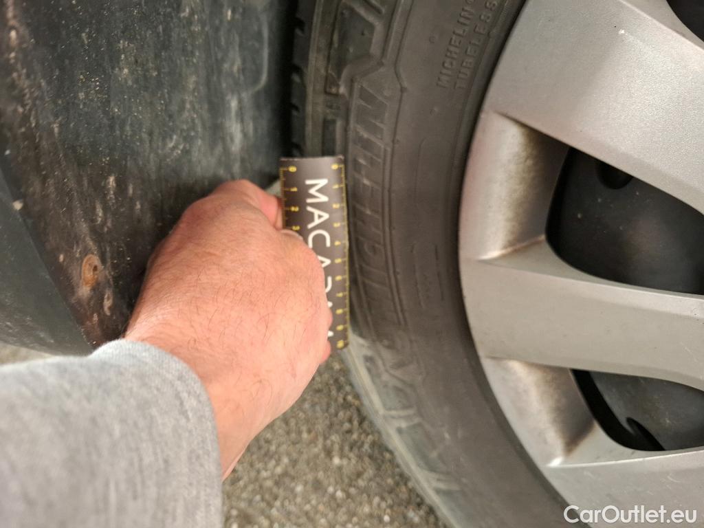  Renault  Trafic RENAULT  / 2019 / 4P / Fourgon tole NV FG GCF L1H1 1200 Energy dCi 145 #19