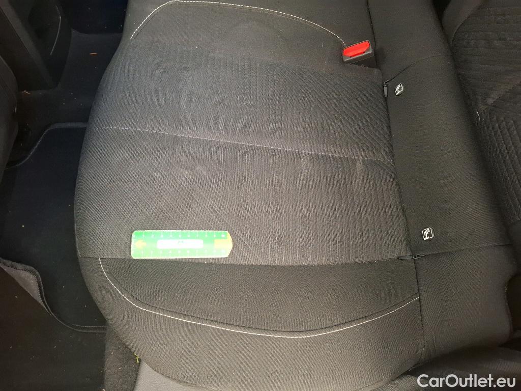  Peugeot  308  Active Pack 1.5 HDi 130CV BVA8 E6d #36