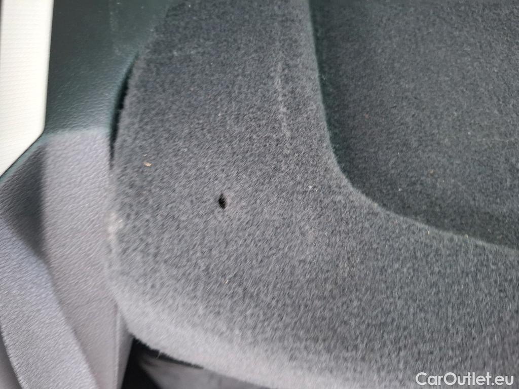  Volkswagen  Tiguan VOLKSWAGEN  / 2020 / 5P / SUV 1.4 eHybrid 245 DSG6 Life Business #55