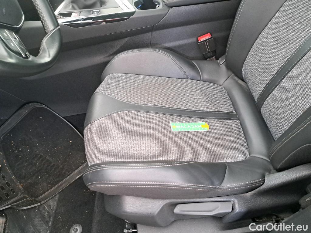  Peugeot  3008  Allure Business 1.5 HDi 130CV BVM6 E6d #29