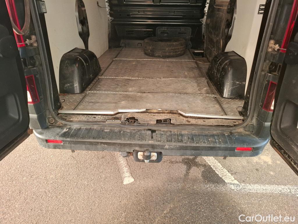  Renault  Trafic RENAULT  / 2019 / 4P / Fourgon tole NV FG GCF L1H1 1200 Energy dCi 145 #21