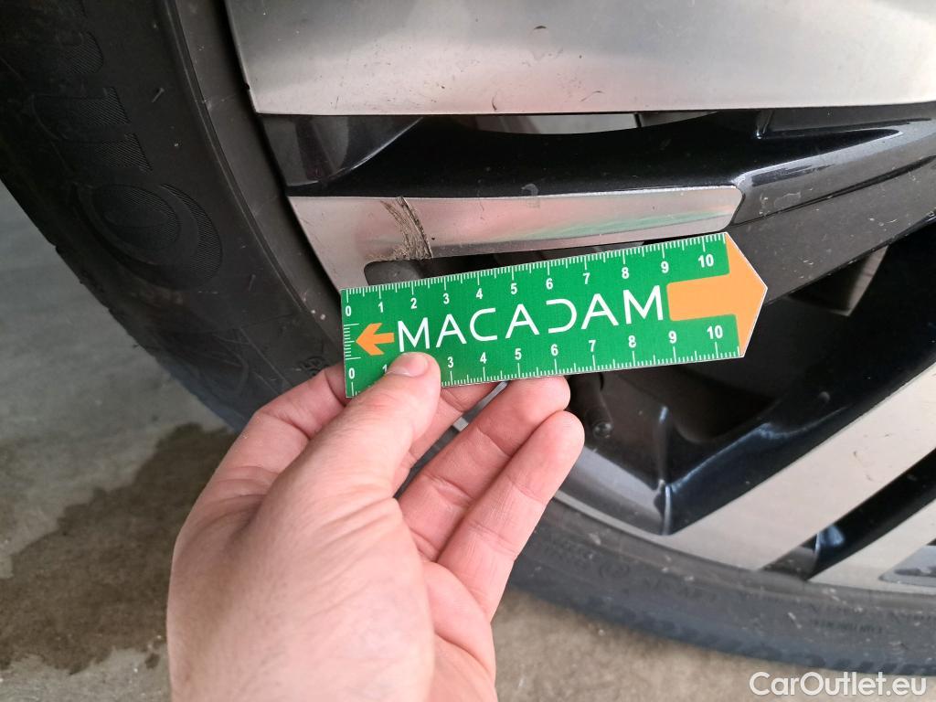  Peugeot  3008  Allure Business 1.5 HDi 130CV BVM6 E6d #42