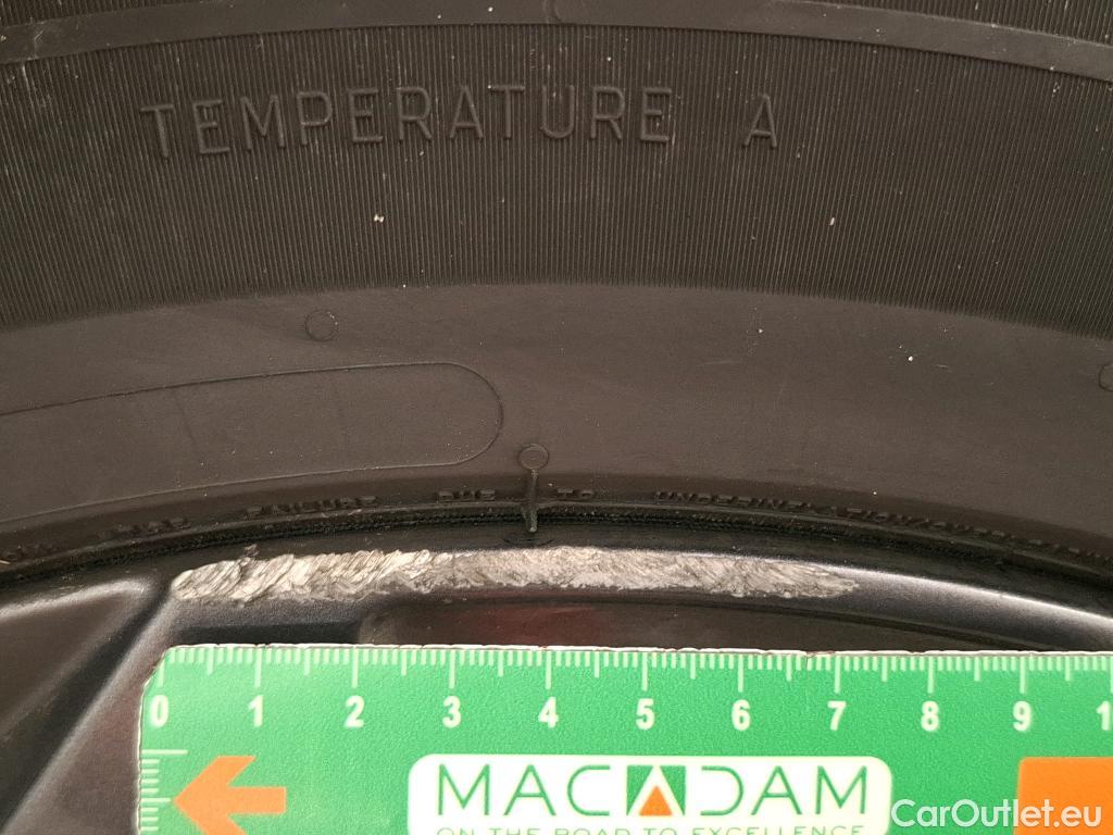  Peugeot  308  Active Pack 1.5 HDi 130CV BVA8 E6d #13