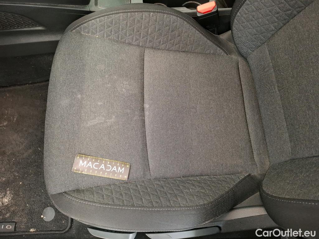  Renault  Clio RENAULT  / 2019 / 5P / Berline Business SCe 65 #4