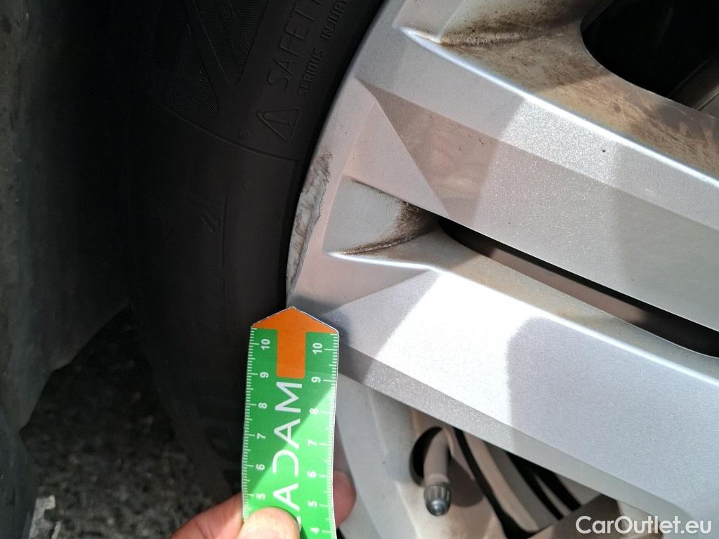  Renault  Clio  V Zen 1.0 SCe 65CV BVM5 E6d #9