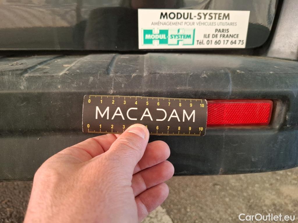  Renault  Trafic RENAULT  / 2019 / 4P / Fourgon tole NV FG GCF L1H1 1200 Energy dCi 145 #8