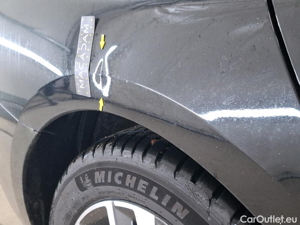  Peugeot  508 PEUGEOT  SW / 2018 / 5P / Break PureTech 130 S&S EAT8 Allure Pack #5