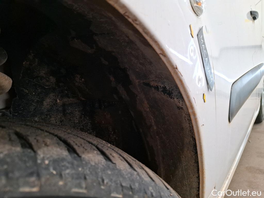  Peugeot  Partner  L1 Pack Clim NAV 1.6 HDi 90CV BVM5  #19