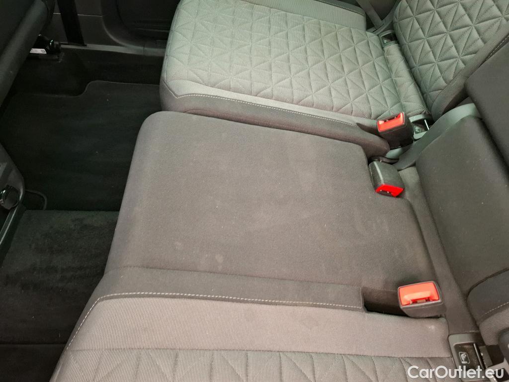  Volkswagen  Tiguan VOLKSWAGEN  / 2020 / 5P / SUV 1.4 eHybrid 245 DSG6 Life Business #60