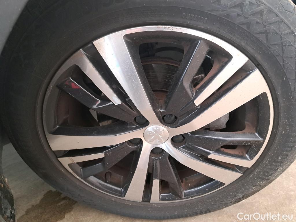  Peugeot  3008  Allure Business 1.5 HDi 130CV BVM6 E6d #38