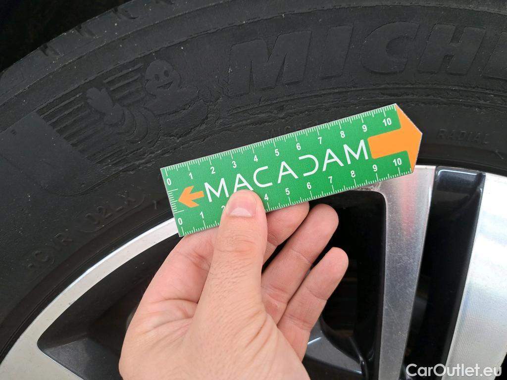  Peugeot  3008  Allure Business 1.5 HDi 130CV BVM6 E6d #24