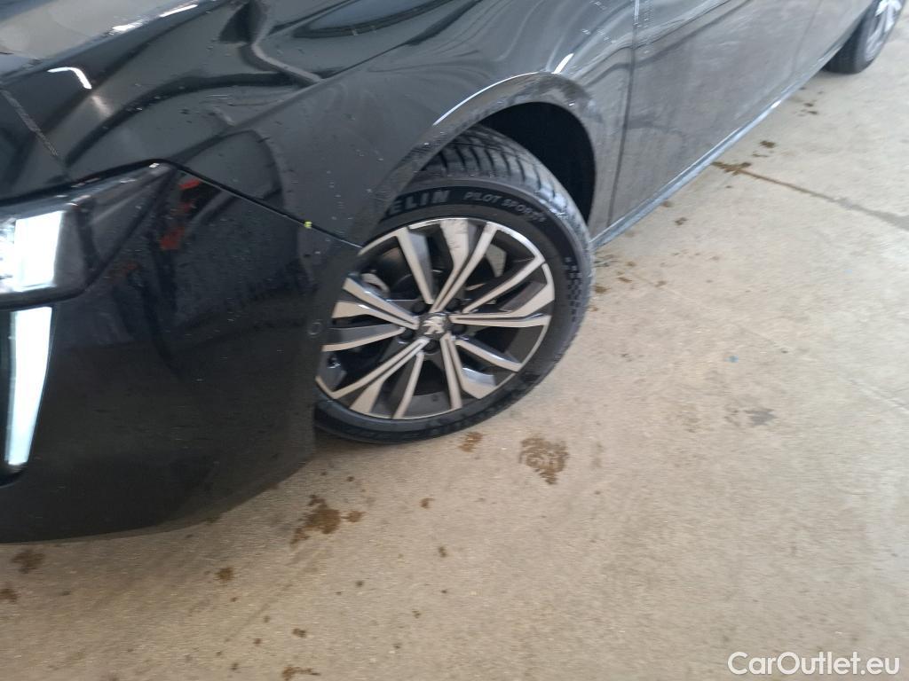  Peugeot  508 PEUGEOT  SW / 2018 / 5P / Break PureTech 130 S&S EAT8 Allure Pack #12