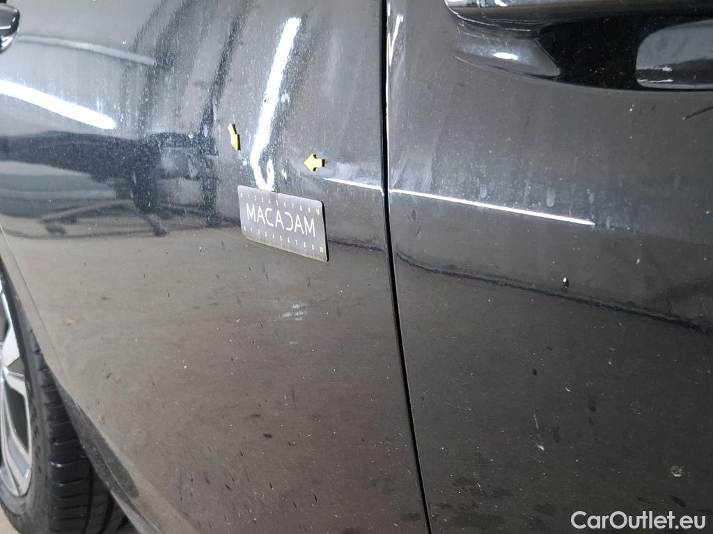  Peugeot  508 PEUGEOT  SW / 2018 / 5P / Break PureTech 130 S&S EAT8 Allure Pack #8