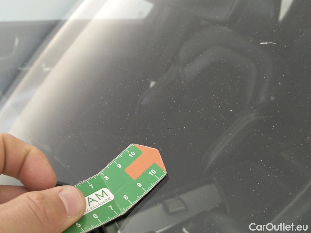  Volvo  XC90 VOLVO  / 2019 / 5P / todoterreno 2.0 T8 AWD Recharge R-Design Auto #2