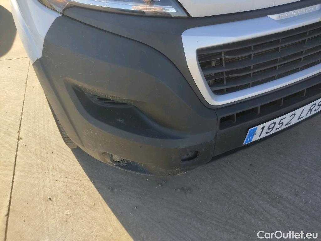  Peugeot  Boxer PEUGEOT  / 2014 / 4P / furgón 333 L2 H1 BHDI 103kW (140CV) S&S 6 V. M (AC) #63