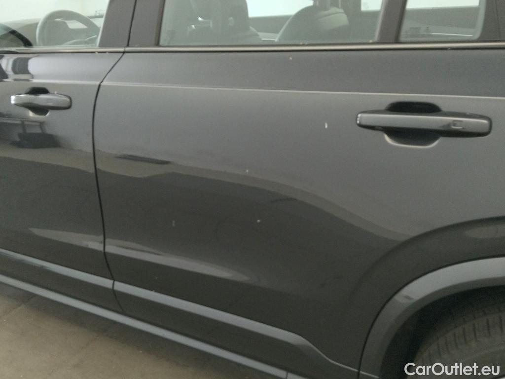  Volvo  XC90 VOLVO  / 2019 / 5P / todoterreno 2.0 T8 AWD Recharge R-Design Auto #41