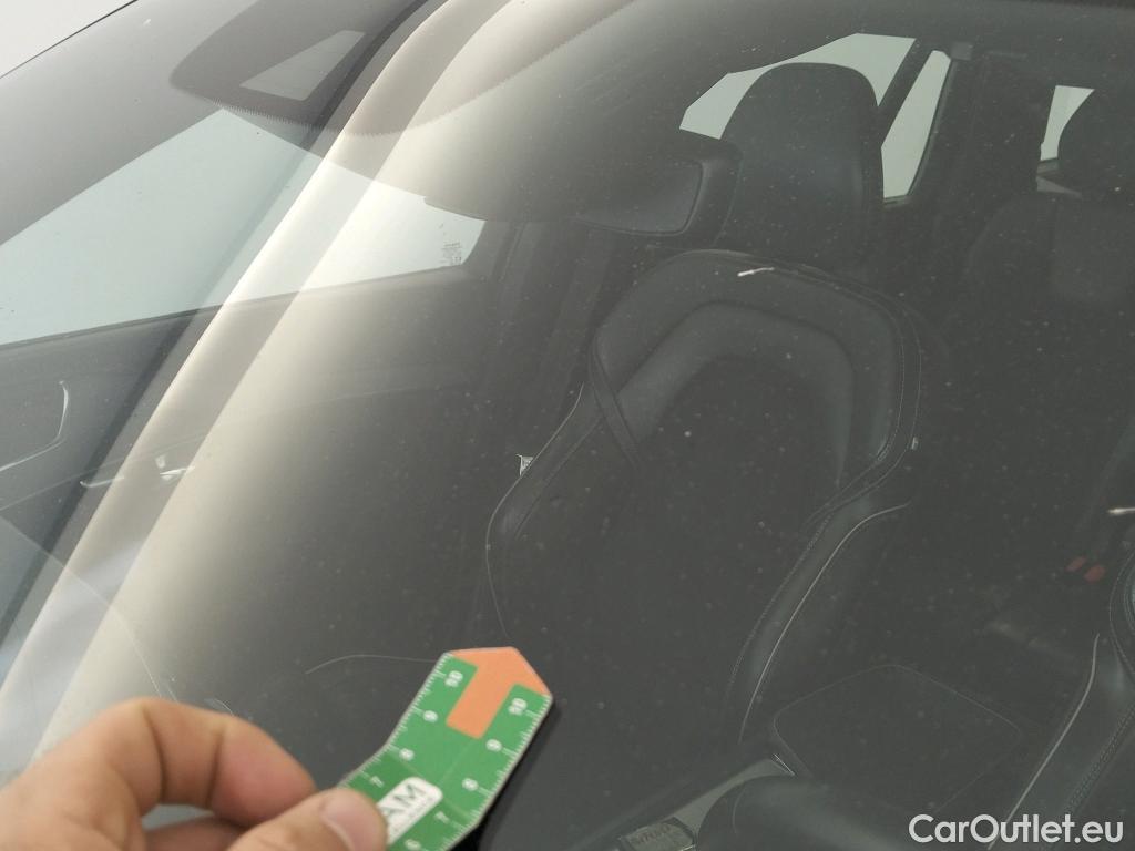  Volvo  XC90 VOLVO  / 2019 / 5P / todoterreno 2.0 T8 AWD Recharge R-Design Auto #1