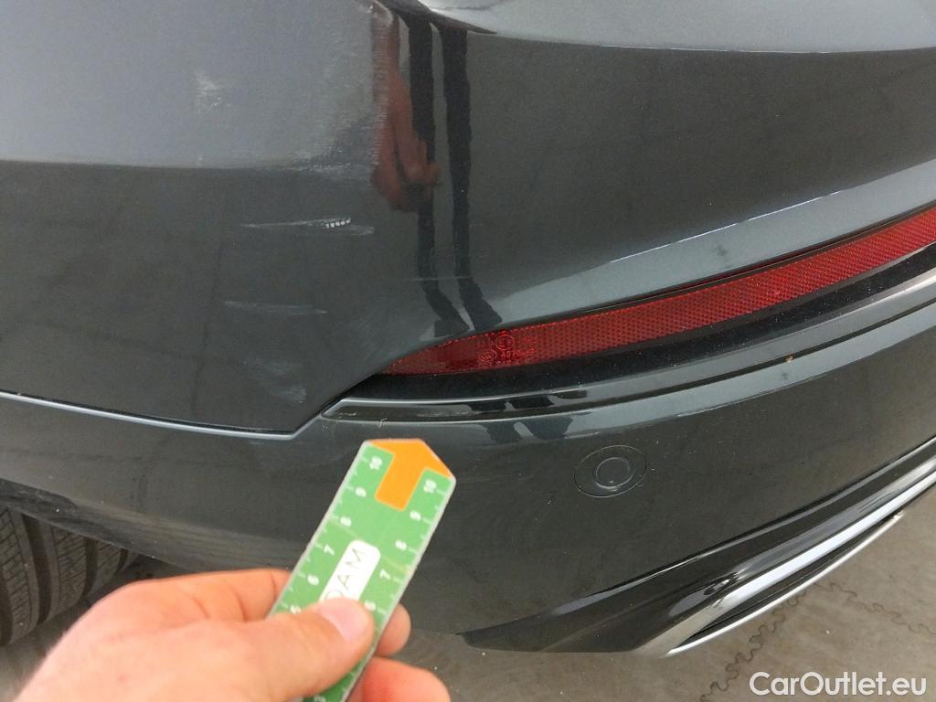  Volvo  XC90 VOLVO  / 2019 / 5P / todoterreno 2.0 T8 AWD Recharge R-Design Auto #46