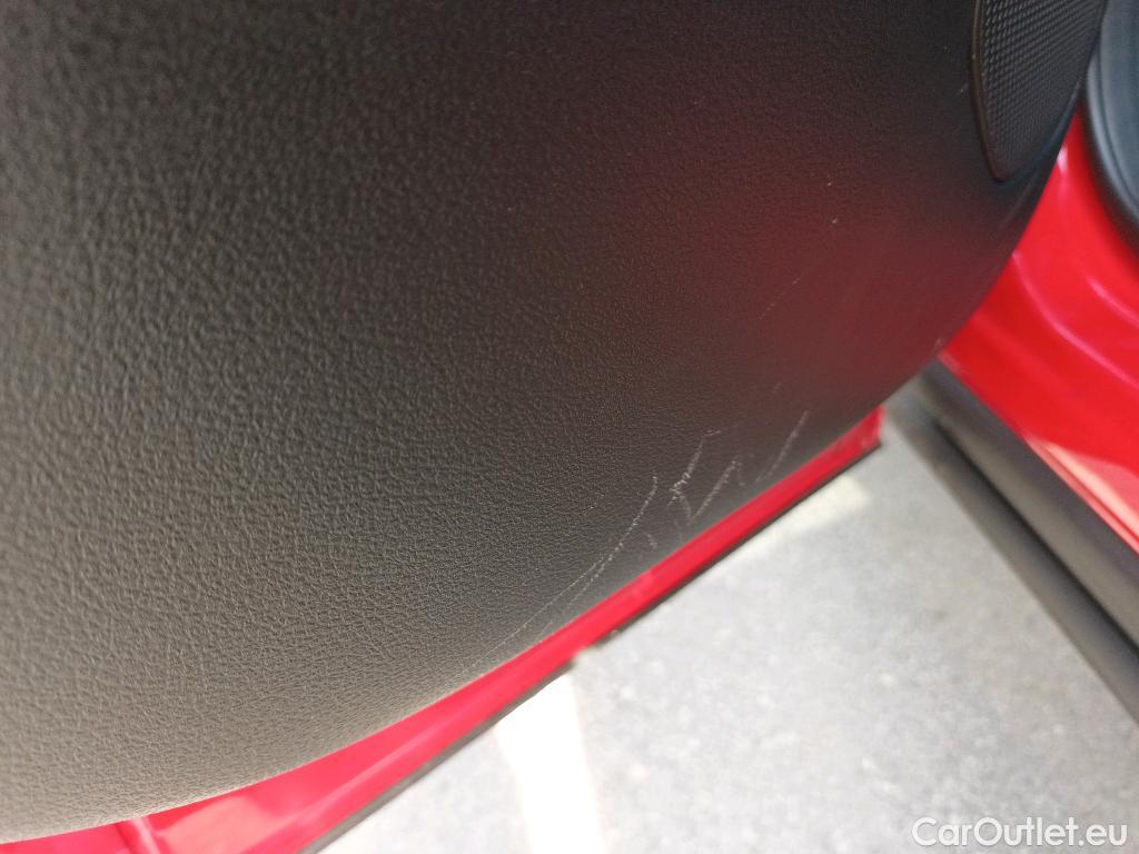  Nissan  Qashqai NISSAN  / 2021 / 5P / todoterreno DIG-T 116kW (158CV) mHEV Xtronic Acenta #6