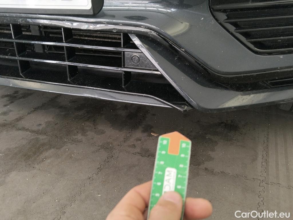  Volvo  XC90 VOLVO  / 2019 / 5P / todoterreno 2.0 T8 AWD Recharge R-Design Auto #26