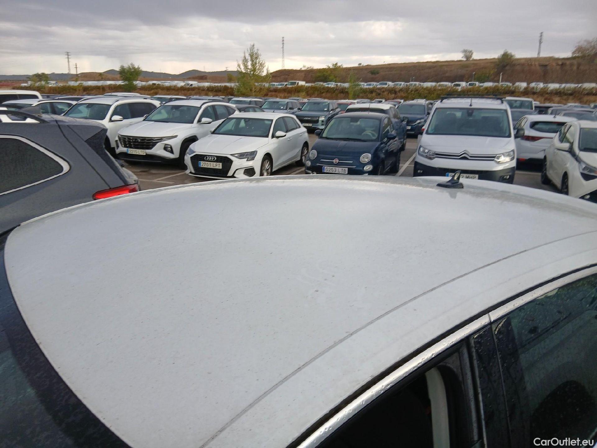  Audi  Q3 AUDI  Sportback / 2019 / 5P / todoterreno Advanced 35 TDI 110kW (150CV) S tronic #23