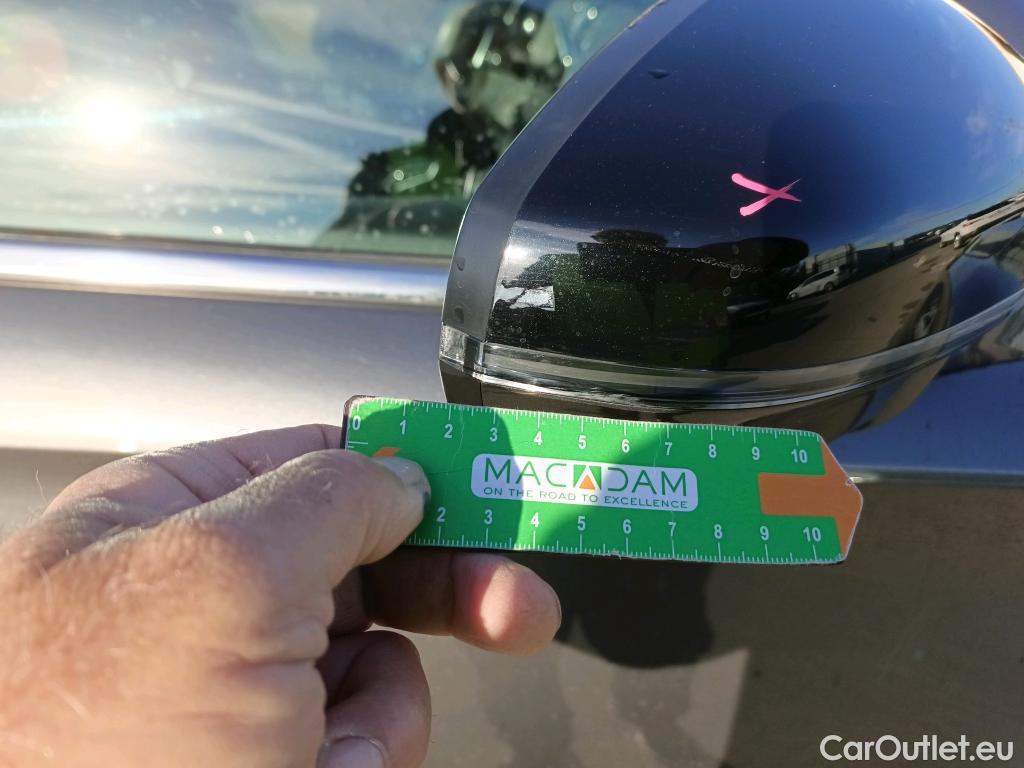  DS  DS7 DS DS 7 Crossback / 2017 / 5P / todoterreno BlueHDi DE 96kW (130CV) Auto. CHIC (AC) #26