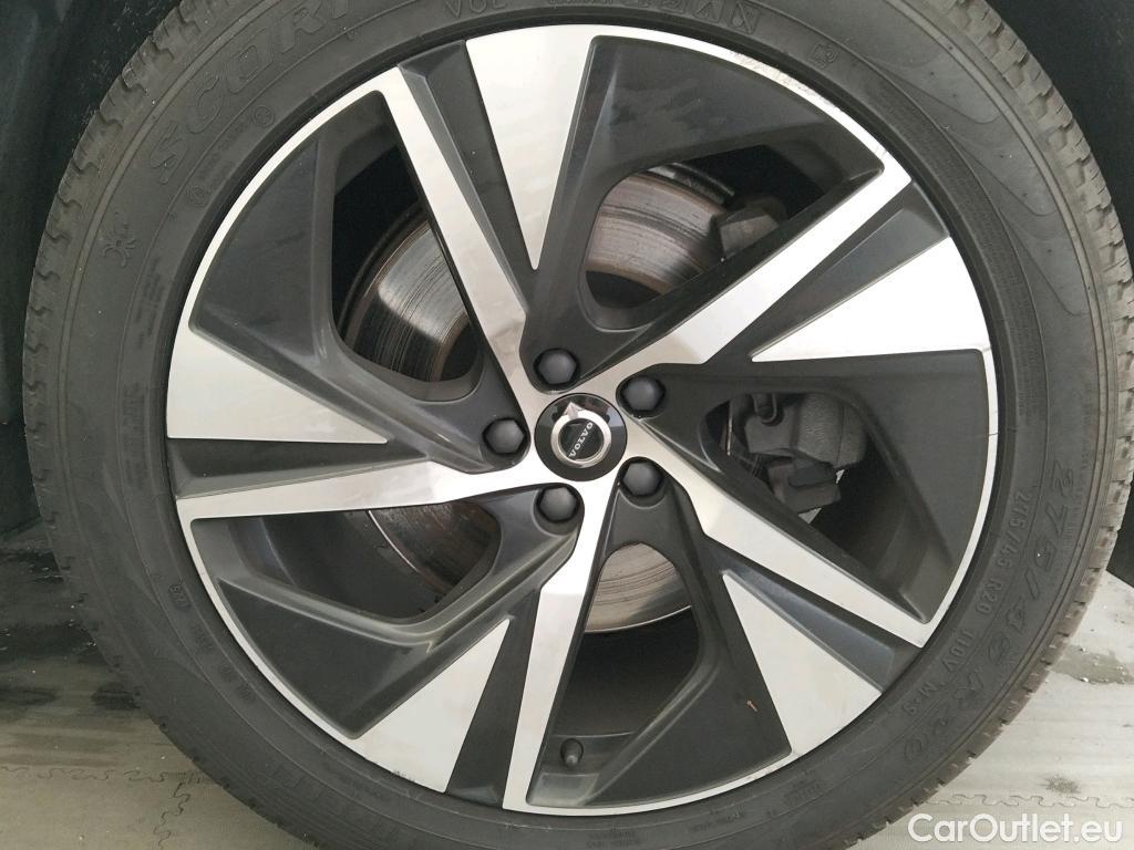  Volvo  XC90 VOLVO  / 2019 / 5P / todoterreno 2.0 T8 AWD Recharge R-Design Auto #39