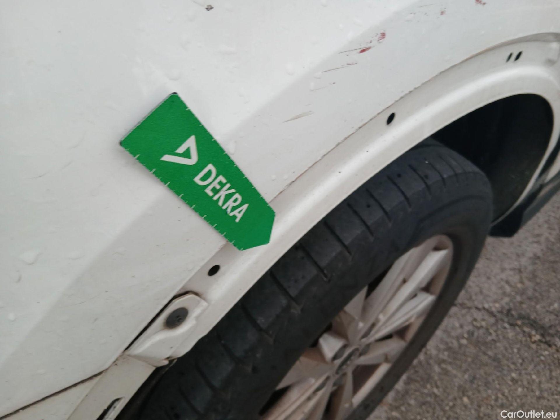  Audi  Q3 AUDI  Sportback / 2019 / 5P / todoterreno Advanced 35 TDI 110kW (150CV) S tronic #36