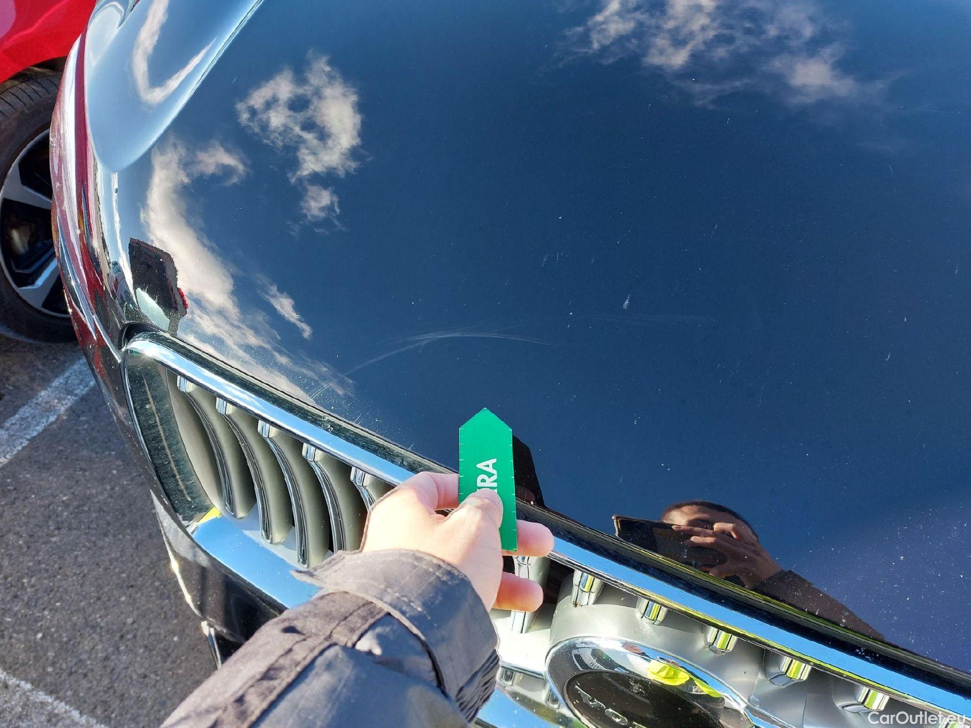  Volvo  XC90 VOLVO  / 2019 / 5P / todoterreno 2.0 T8 AWD Recharge Inscription Auto #3