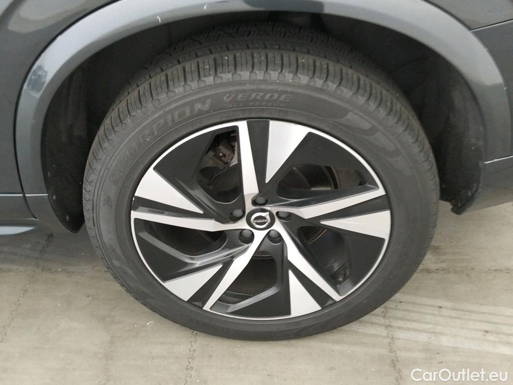  Volvo  XC90 VOLVO  / 2019 / 5P / todoterreno 2.0 T8 AWD Recharge R-Design Auto #9